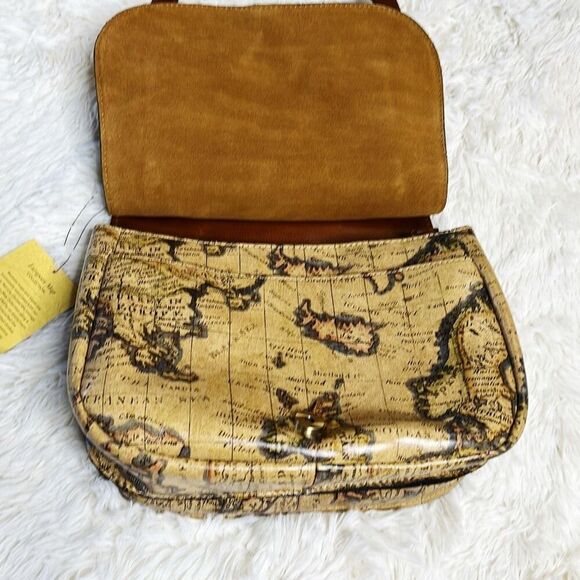 Patricia Nash European World Map Saddle BAG Purse Adjustable Strap Leather NWT - Picture 4 of 9